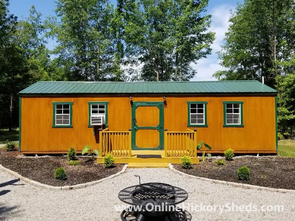 Hickory Sheds Side Utility with Single Barn Door and 4 Front Windows